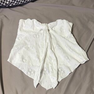 SHEIN White Strapless Lace Blouse